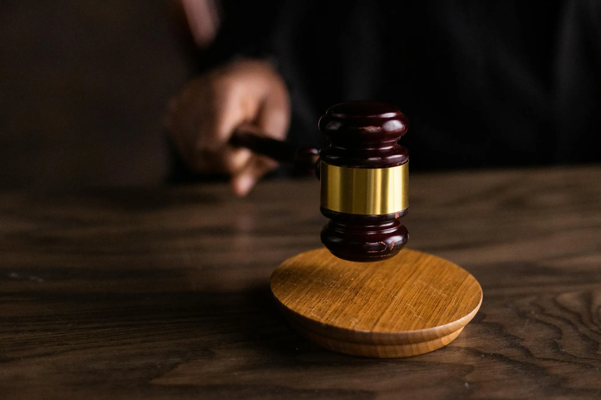 Law & Legal Services